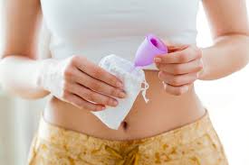 Menstrualna čašica: održiva alternativa za „one dane“ u mesecu